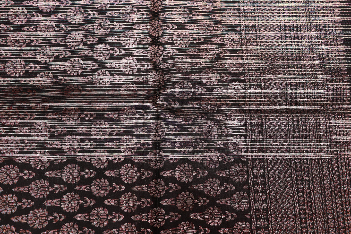 Pure Silk Tissue Saree  Voilet  With  Black Colour - Vaishali Silks