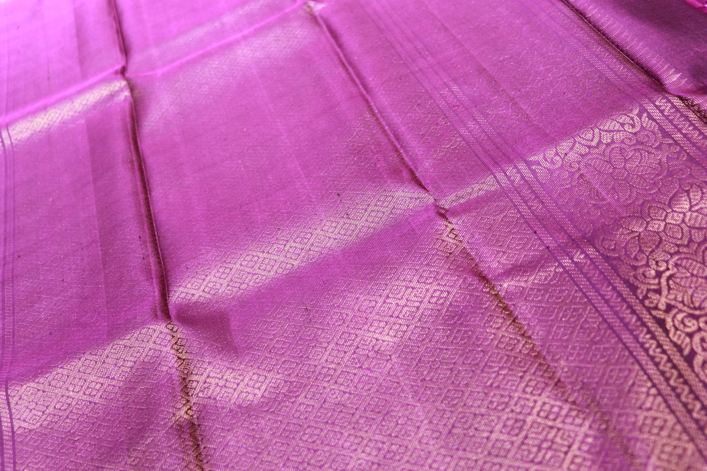 Pure Silk Saree  Green with Violet Colour - Vaishali Silks