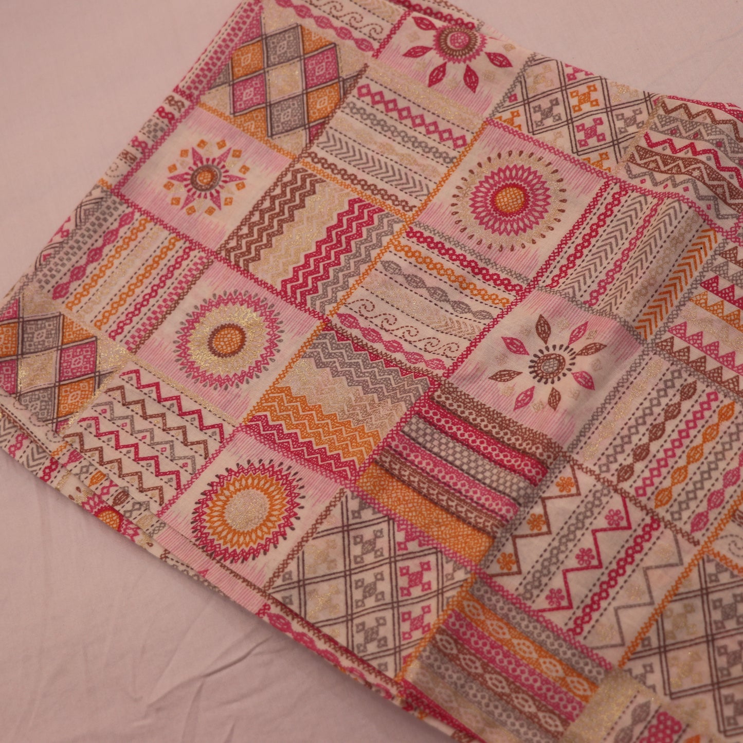 Short  Top White  with  Pink - Vaishali Silks