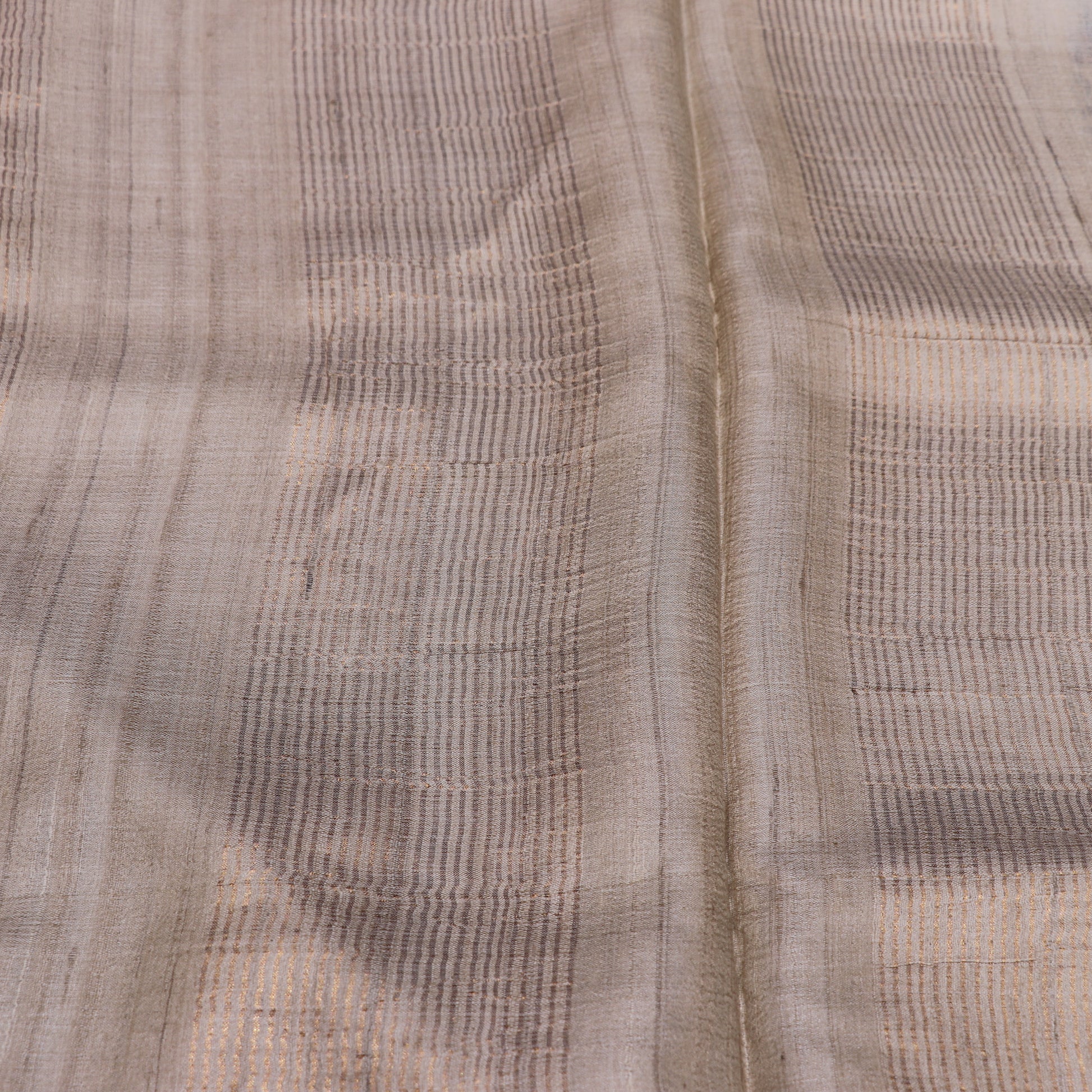 Tussar half  White KalamKari Saree - Vaishali Silks