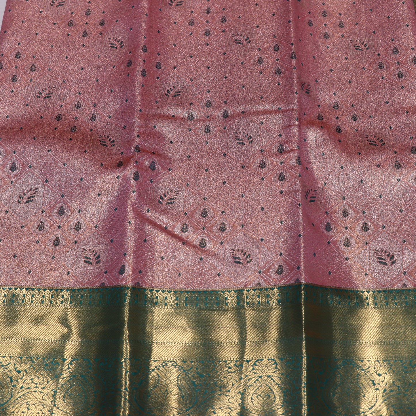 Tissue Saree  Peach With  Green Colour - Vaishali Silks