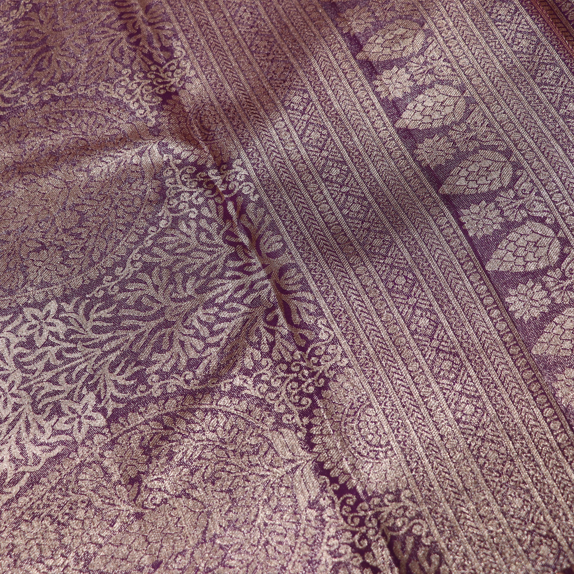 Tissues Silk  Saree Green With Maroon Colour - Vaishali Silks